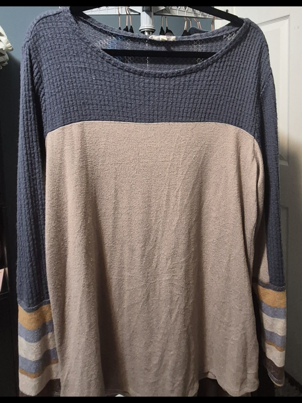 Maurices Navy and Tan Waffle-Knit Colorblock Long Sleeve Top Sz L